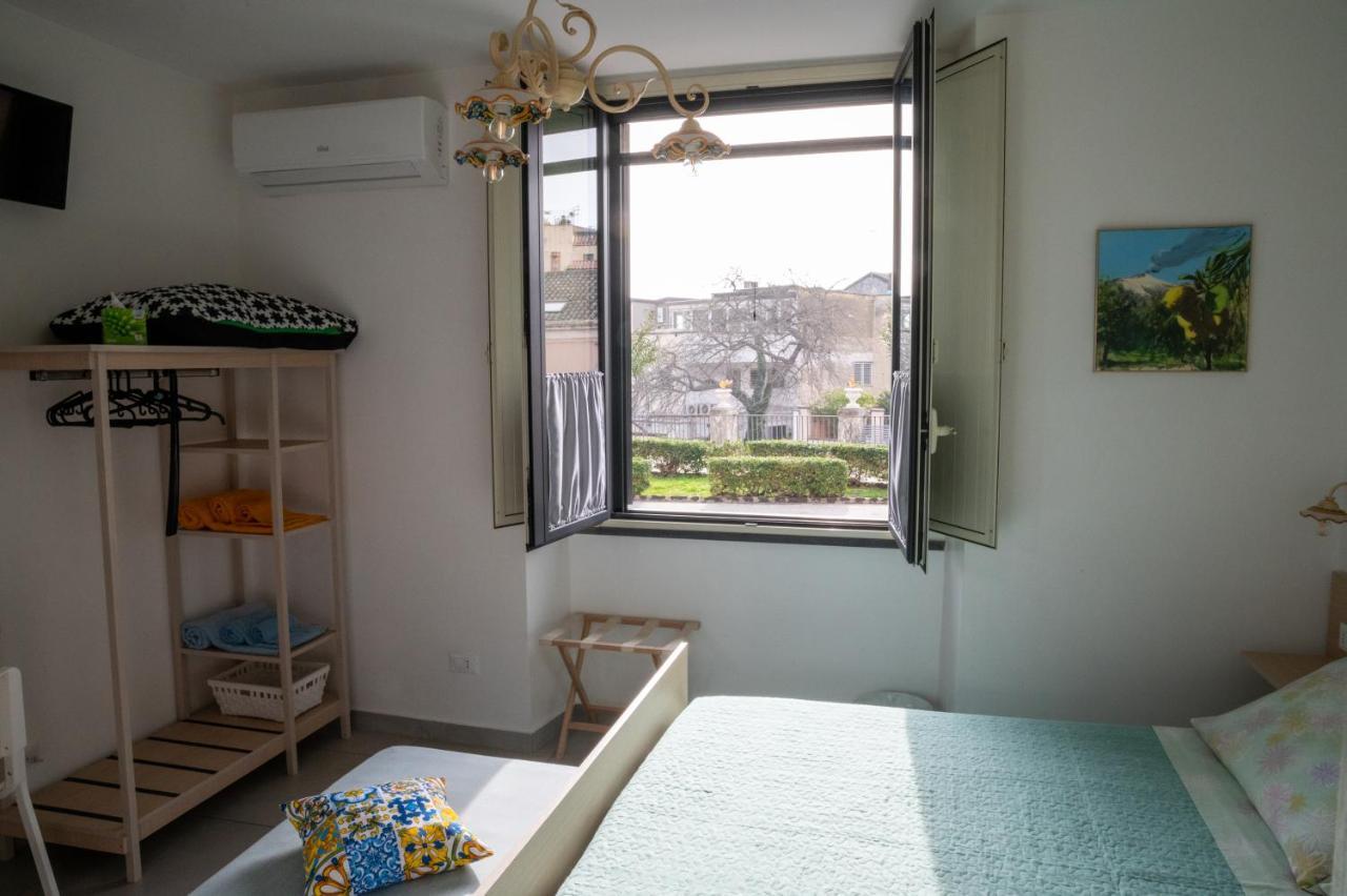 La Zagara Apartment Aci Castello Bagian luar foto